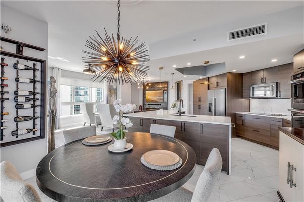 Dining room, Interior, Kitchen, Marble, Pendant Lights, Recessed Lighting, Stainless Steel Appliances