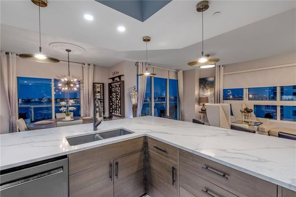 Dining room, Interior, Kitchen, Pendant Lights, Recessed Lighting
