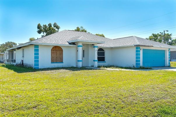 Backyard, Detached Garage, Exterior