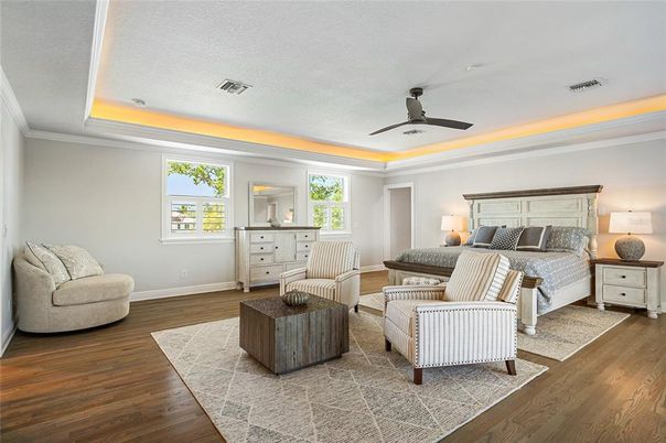 Bedroom, Interior, Recessed Lighting, Wood Texture Flooring
