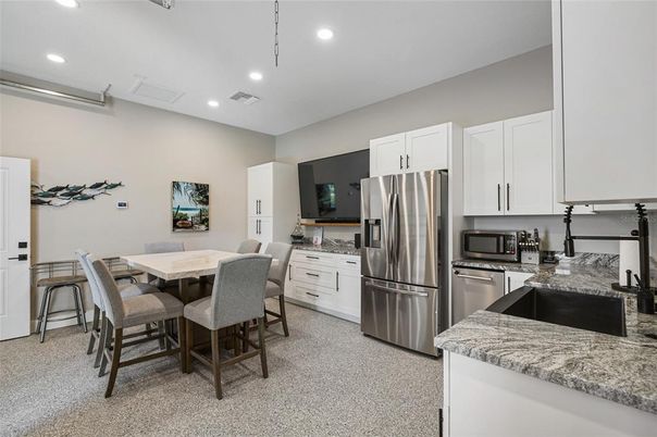 Dining room, Interior, Kitchen, Recessed Lighting, Stainless Steel Appliances