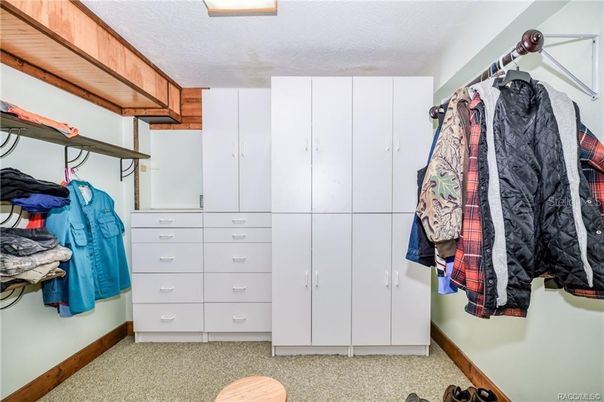 Interior, Walk-in Closets