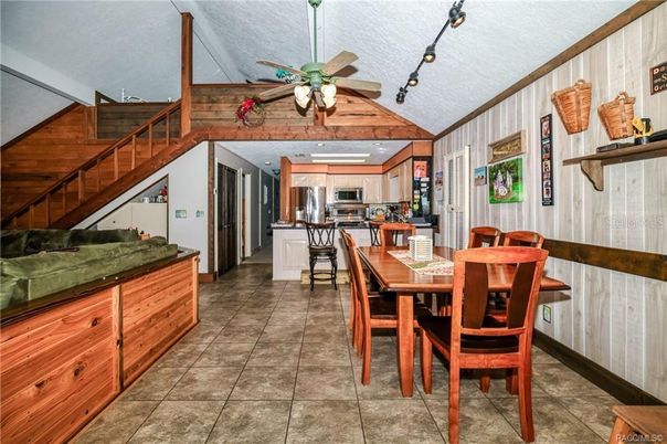 Dining room, Interior, Kitchen, Stainless Steel Appliances