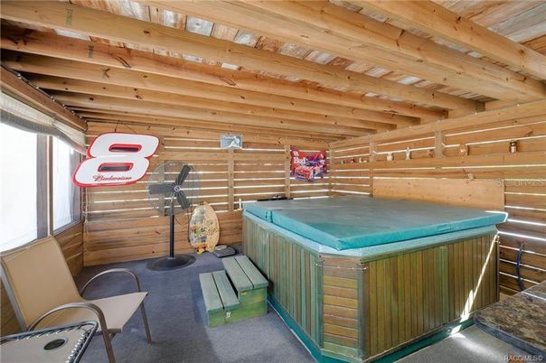 Hot Tub, Interior, Wooden Beams, Wooden Ceilings, Wooden Walls