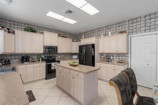 Interior, Kitchen, Recessed Lighting