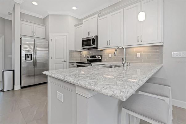 Interior, Kitchen, Pendant Lights, Recessed Lighting, Stainless Steel Appliances