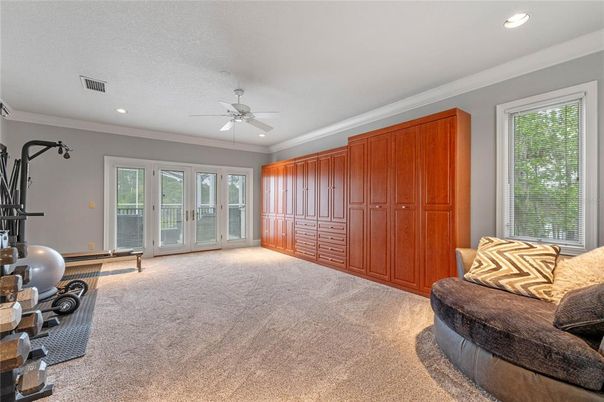 Fitness Equipment, Interior, Recessed Lighting