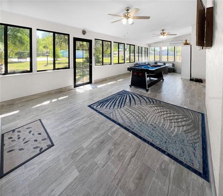 Game Room, Interior, Wood Texture Flooring