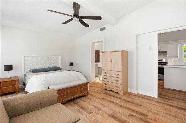 Bedroom, Interior, Kitchen, Stainless Steel Appliances, Wood Texture Flooring