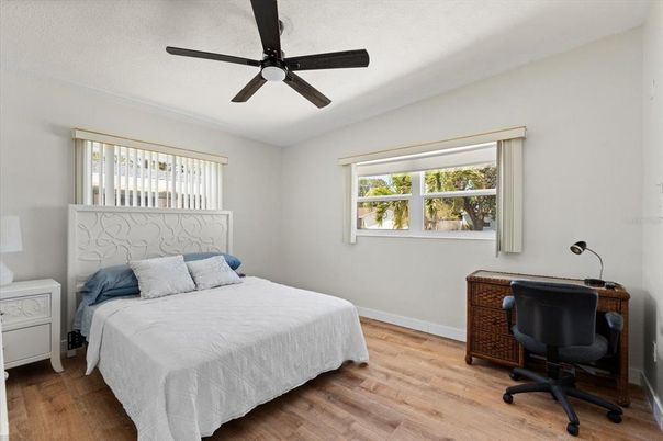 Bedroom, Home Office, Interior, Wood Texture Flooring