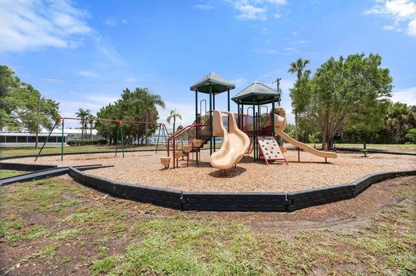 Backyard, Exterior, Playground