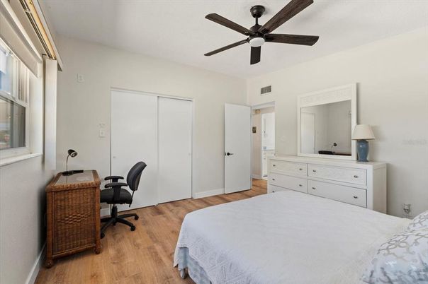 Bedroom, Home Office, Interior, Wood Texture Flooring