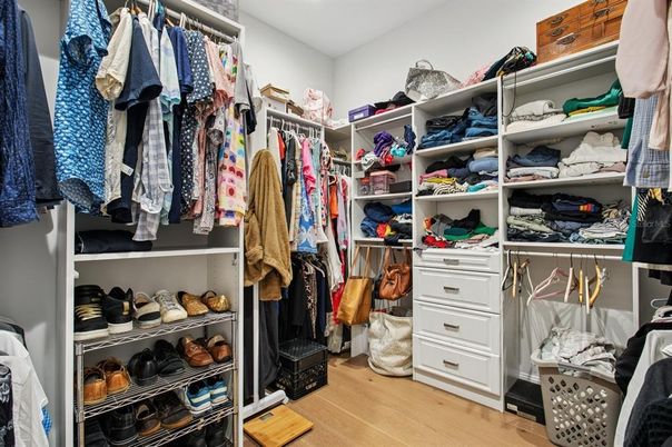 Interior, Walk-in Closets, Wood Texture Flooring