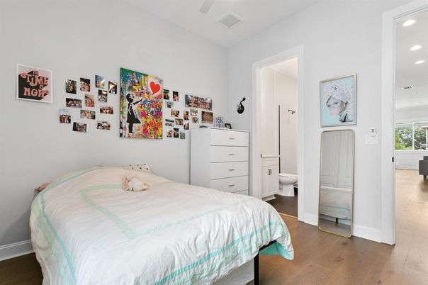 Bathroom, Bedroom, Interior, Recessed Lighting, Wood Texture Flooring