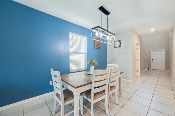 Dining room, Interior, Pendant Lights, Recessed Lighting