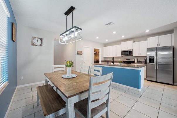 Dining room, Interior, Kitchen, Pendant Lights, Recessed Lighting, Stainless Steel Appliances