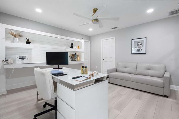 Home Office, Interior, Recessed Lighting, Wood Texture Flooring