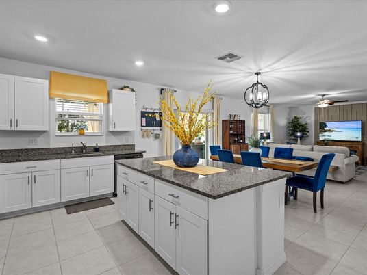 Dining room, Interior, Kitchen, Living room, Recessed Lighting