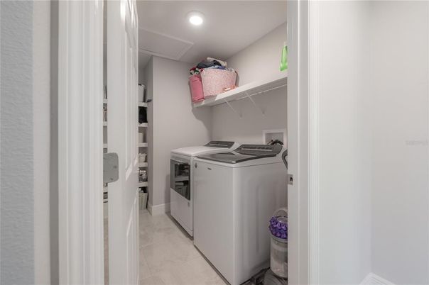 Interior, Recessed Lighting, Washer