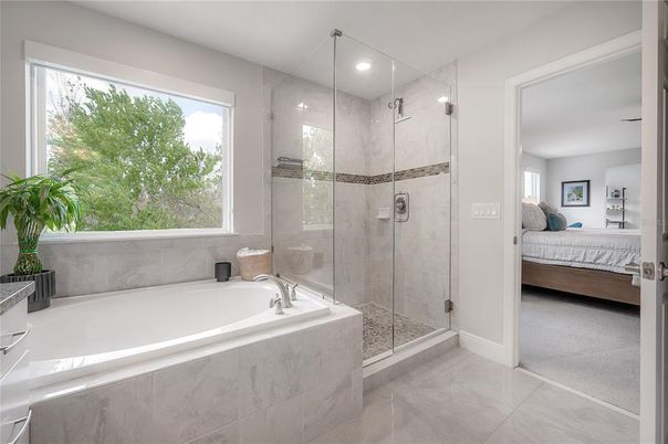 Bathroom, Bedroom, Glass Shower, Interior, Recessed Lighting