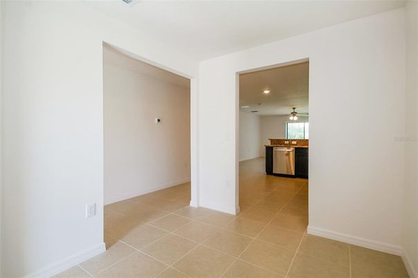 Empty room, Interior, Kitchen, Recessed Lighting