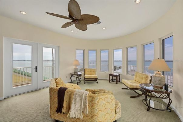 Interior, Living room, Recessed Lighting, Water