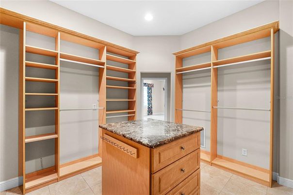 Interior, Recessed Lighting, Walk-in Closets