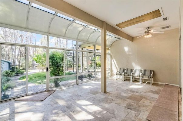 Interior, Sun Room, Wooden Beams