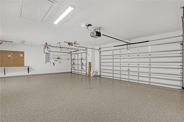 Garage, Interior