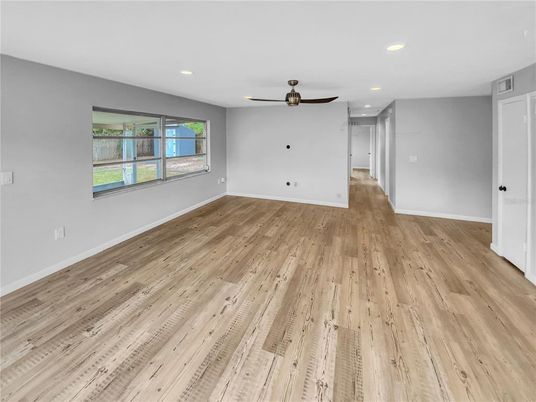 Empty room, Interior, Recessed Lighting, Wood Texture Flooring
