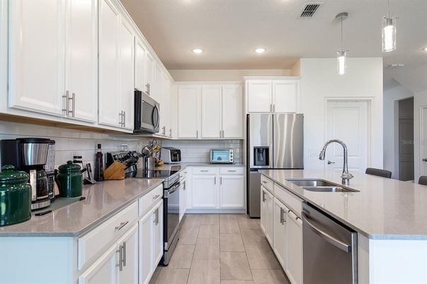 Interior, Kitchen, Pendant Lights, Recessed Lighting, Stainless Steel Appliances