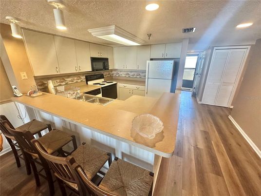 Interior, Kitchen, Recessed Lighting, Wood Texture Flooring