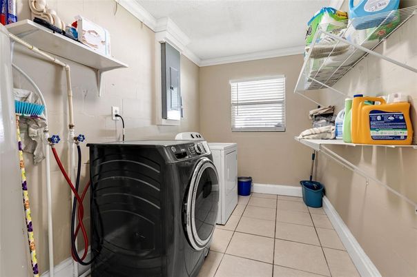 Interior, Washer