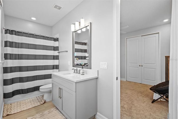 Bathroom, Interior, Recessed Lighting