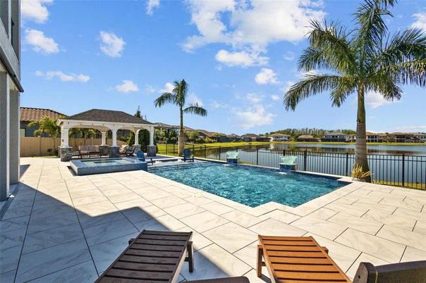 Exterior, Pool, Water