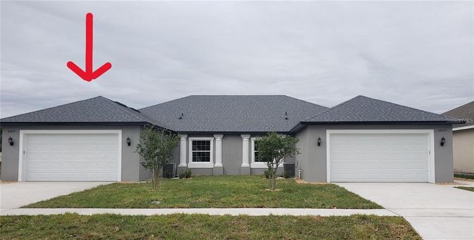 Attached, Exterior, Facade, Ranch