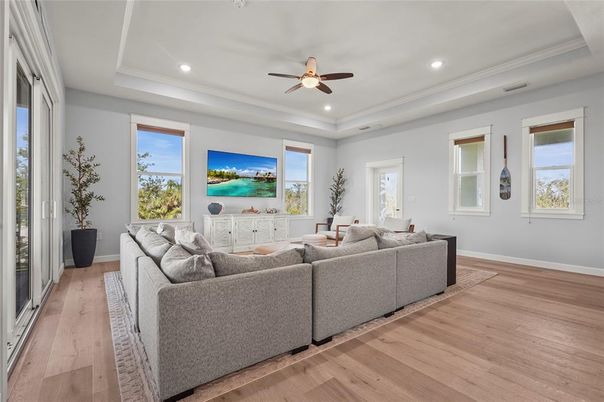 Interior, Living room, Recessed Lighting, Wood Texture Flooring