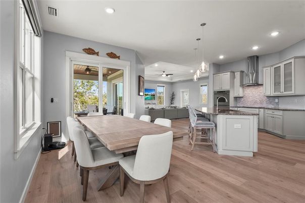 Dining room, Interior, Kitchen, Pendant Lights, Recessed Lighting, Wood Texture Flooring