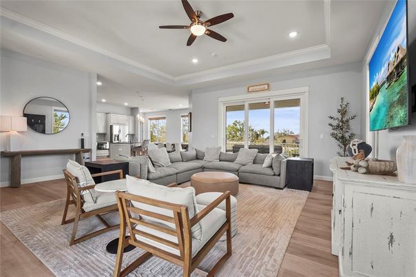 Interior, Kitchen, Living room, Pendant Lights, Recessed Lighting, Stainless Steel Appliances, Wood Texture Flooring