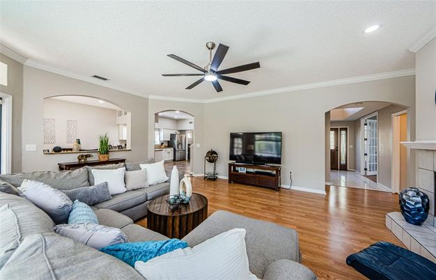 Interior, Kitchen, Living room, Recessed Lighting, Wood Texture Flooring