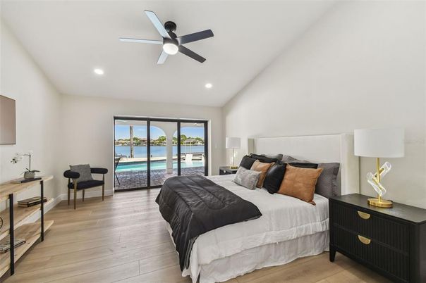 Bedroom, Interior, Recessed Lighting, Water, Wood Texture Flooring