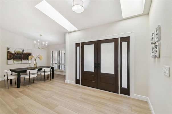 Chandelier, Dining room, Interior, Pendant Lights, Wood Texture Flooring