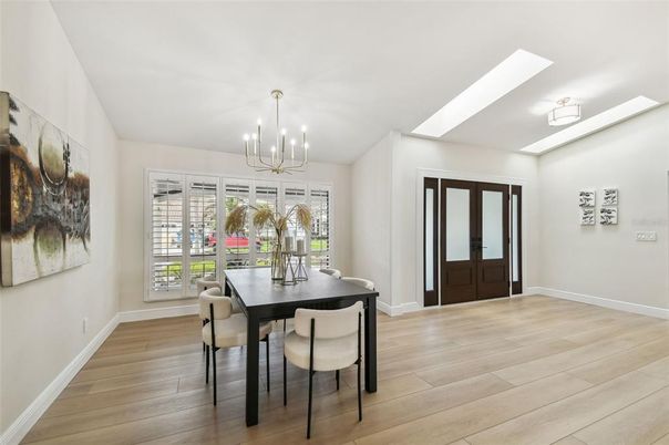 Chandelier, Dining room, Interior, Pendant Lights, Wood Texture Flooring