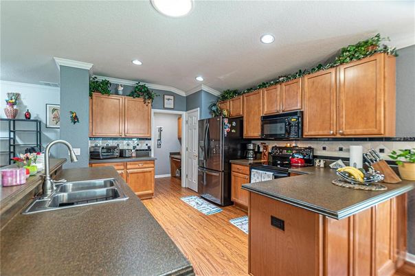 Interior, Kitchen, Recessed Lighting, Wood Texture Flooring