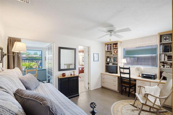 Bedroom, Home Office, Interior, Wood Texture Flooring