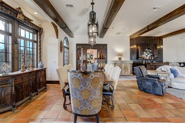 Chandelier, Dining room, Interior, Pendant Lights, Recessed Lighting, Wooden Beams