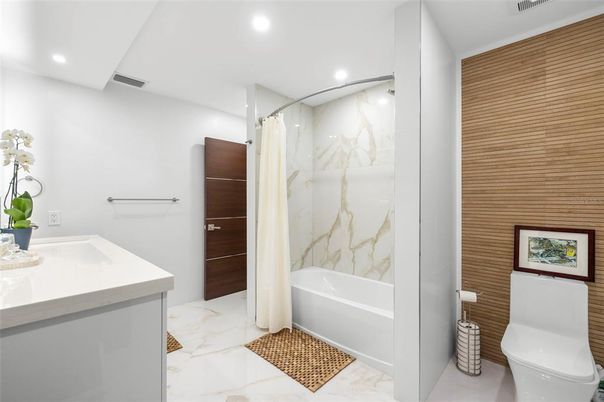 Bathroom, Interior, Marble, Marble Walls, Recessed Lighting