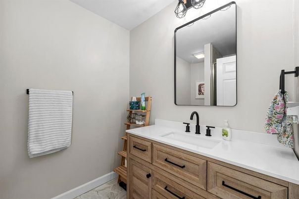 Bathroom, Dual Sink Vanities, Interior