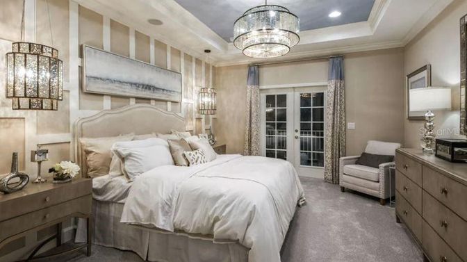 Bedroom, Chandelier, Interior, Pendant Lights, Recessed Lighting