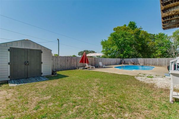 Backyard, Exterior, Pool